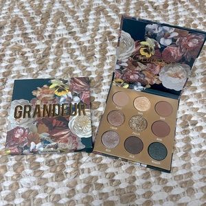 Colourpop Grandeur Eyeshadow Palette